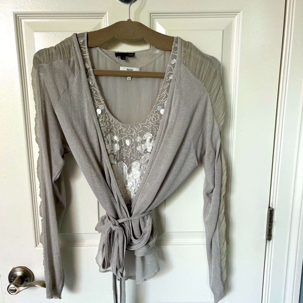 Beautifully detailed Noa Noa tank with Eva Kayan cropped wrap cardigan